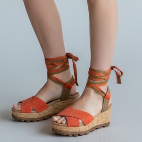Sorel Shoes - Sorel Joanie II Hi Ankle Lace Up Wedge Sandals 7.5